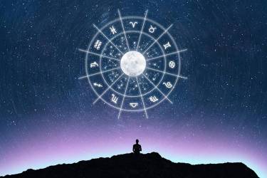 Can The Top 10 Astrologer in Canada Really Decode Your Destiny