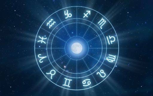 From Career To Love Life: How the Best Astrologer in Delhi Guides You
